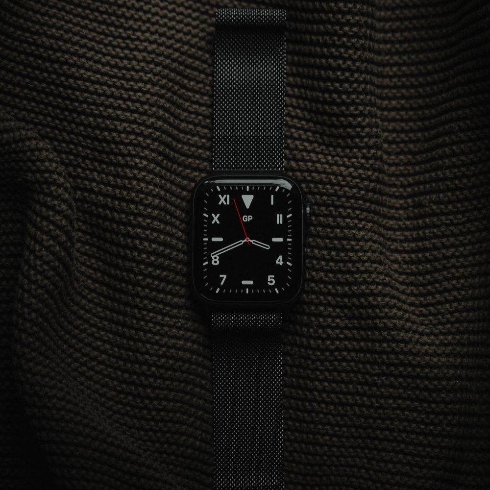 correa stainless steel apple watch